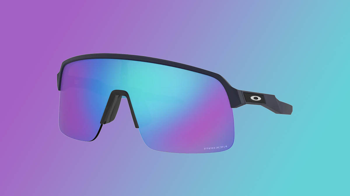 oakley_sutro Ochelarii de soare Oakley aparțin de vârful din domeniul lor